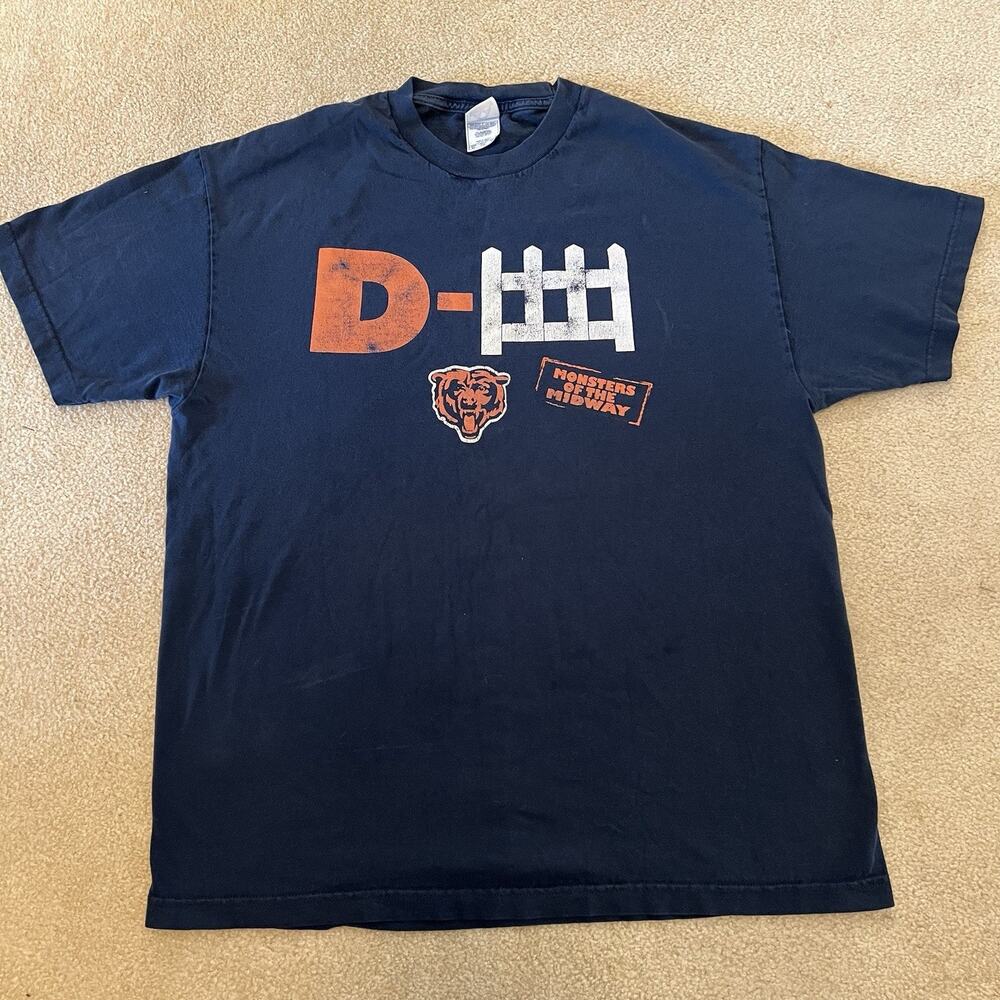 Chicago Bears Blue D Fence Monsters Of The Midway Graphic T Shirt XL Football